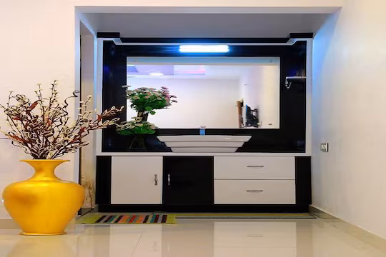 Bright, minimal room details and amenities
